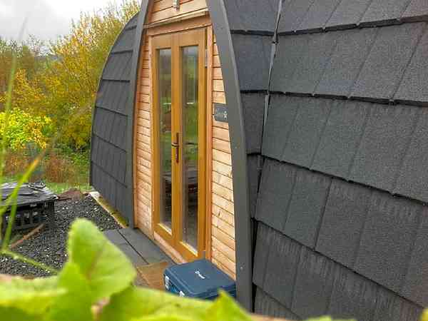 Clova camping pod