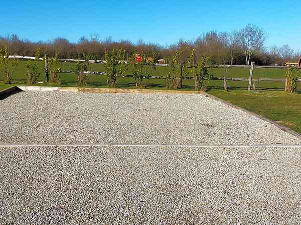 VIP powered gravel caravan site