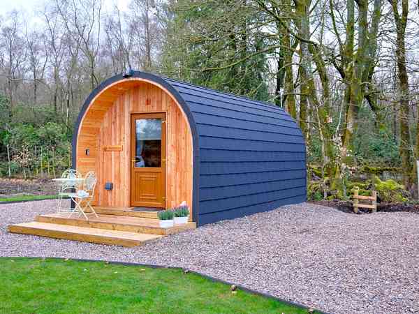 Camping pod (pet friendly)