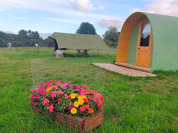 Camping pod