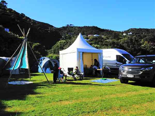 Non-electric grass and gravel tent or trailer tent pitch