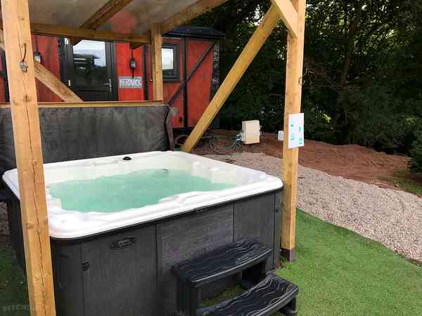 Cabane de berger herdwick (3 personnes, jacuzzi)