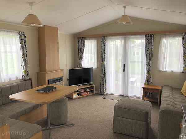 Woodview 2 bedroom static caravan