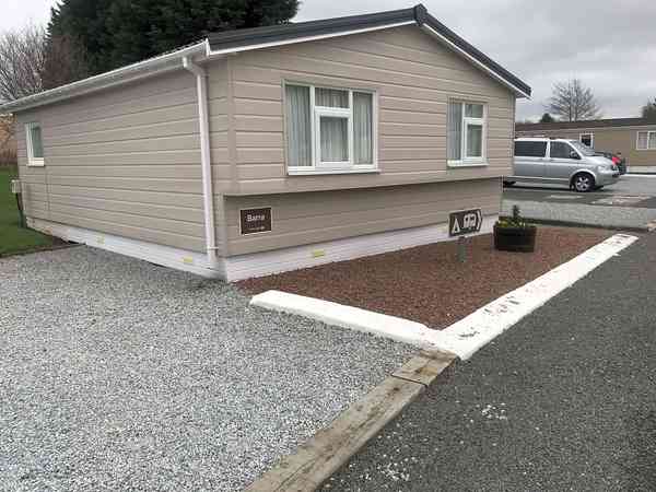 Exterior Exterior