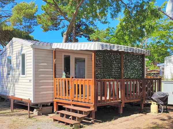 Pivoine domek mobilny 2 pokoje (częściowo osłonięty balkon)