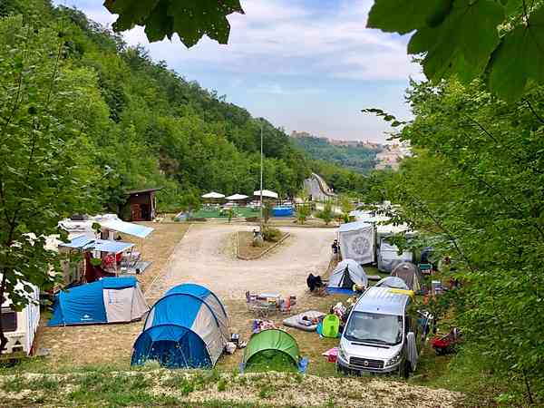 Fully-serviced hardstanding and grass pitch