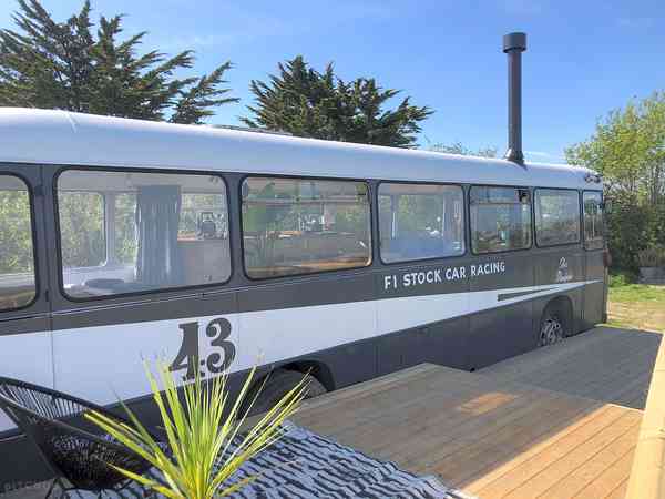 Minicabaña The Bus (máximo 3 adultos)