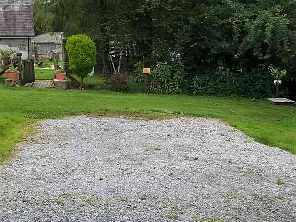 Hardstanding pitch 1 Hardstanding pitch 1