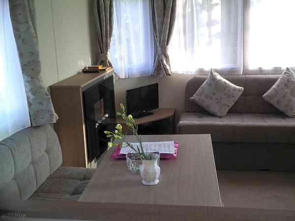 1 bedroom static caravan (no pets)