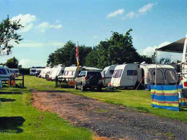 Non-electric grass pitch
