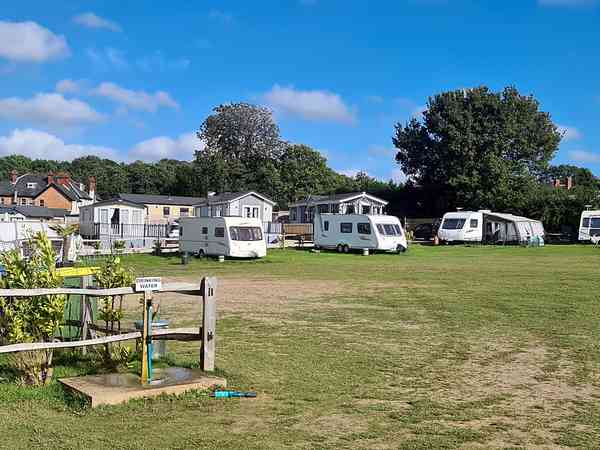 Powered grass site
