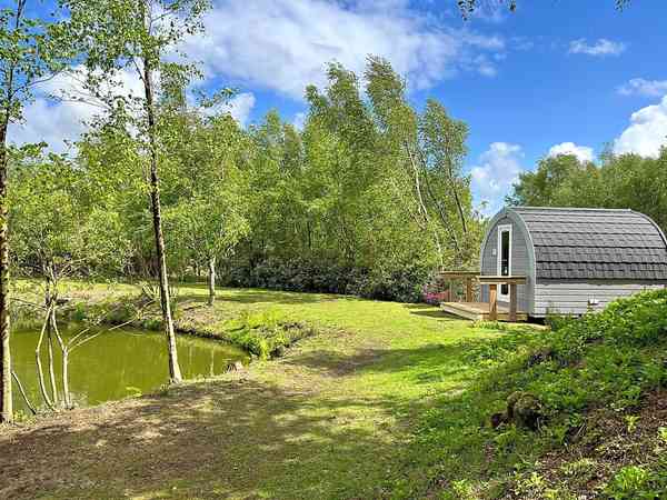 Abagail camping pod