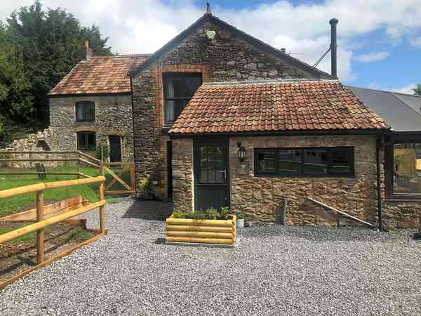 Cottage / chalet / bungalow Cow Shed 1 camera