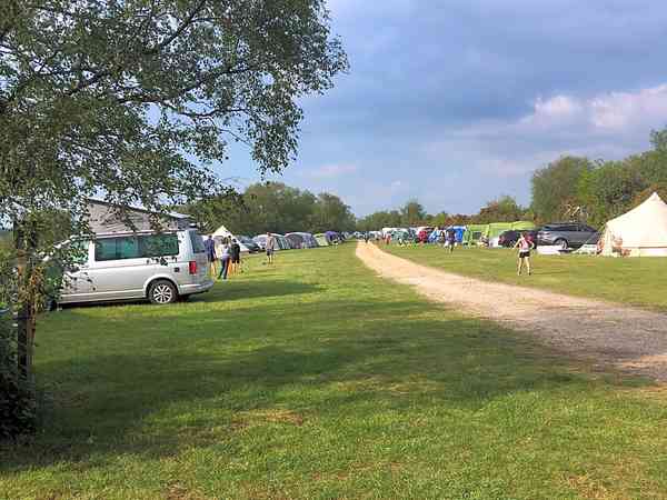 Lote para tenda, para auto tenda ou autocaravana de grama sem eletricidade