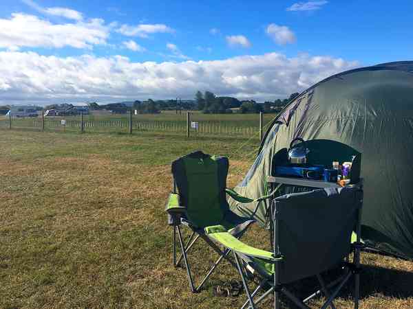 Non-electric grass touring pitch