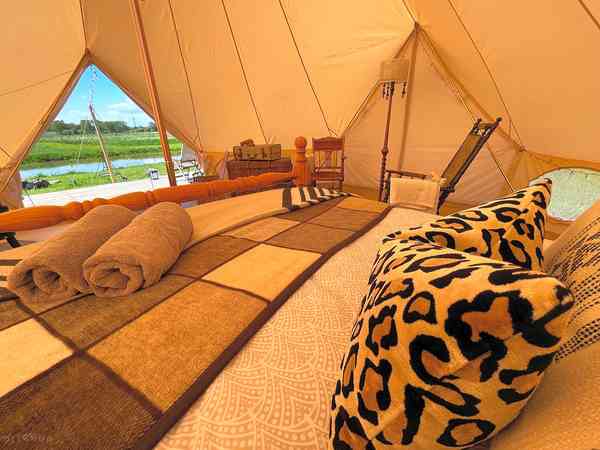 Colonial bell tent