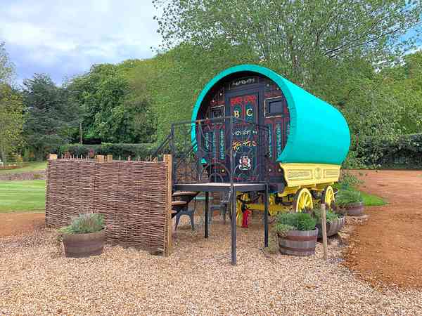 Gypsy caravan (no pets)