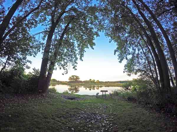 Primitive grass tent site (riverside)