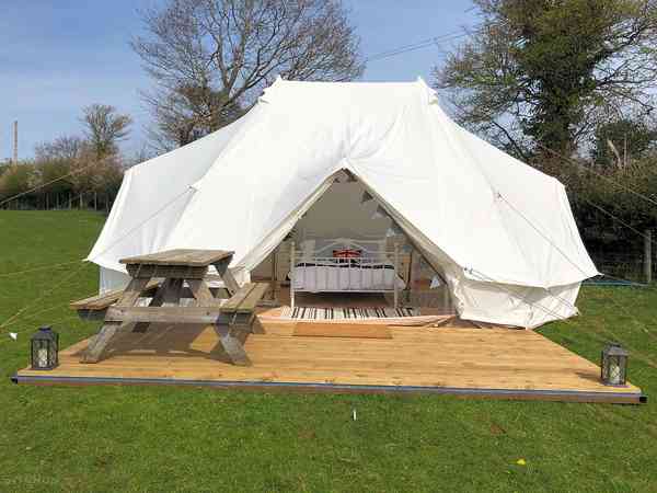 Cat's Back View bell tent (five person)