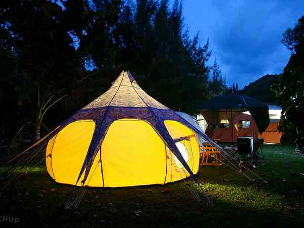 Bell tent Bell tent