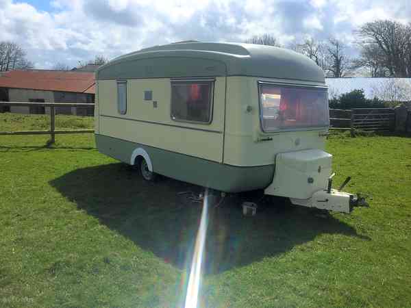 Agnus vintage on-site touring caravan