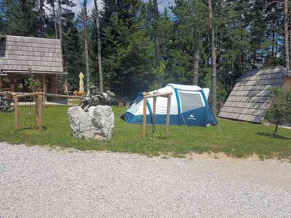 A bigger flat site for tents. A bigger flat site for tents.