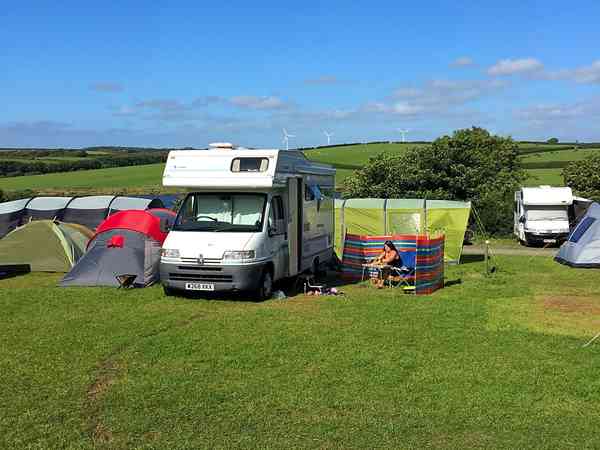 Electric grass tent, trailer tent or campervan pitch (2 adults and 2 children)