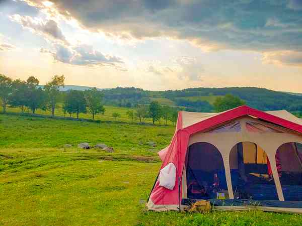 Non-electric grass tent pitch