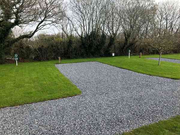 Fully serviced super pitch (hardstanding, electricity, fresh water & waste water) Fully serviced super pitch (hardstanding, electricity, fresh water & waste water)