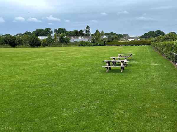 Non-electric grass tent pitch