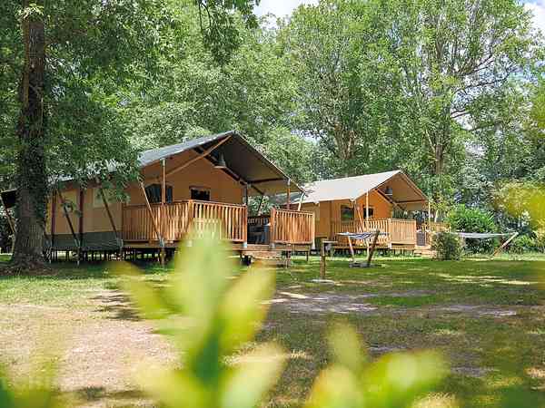 2 bedroom safari tent (sheltered balcony)