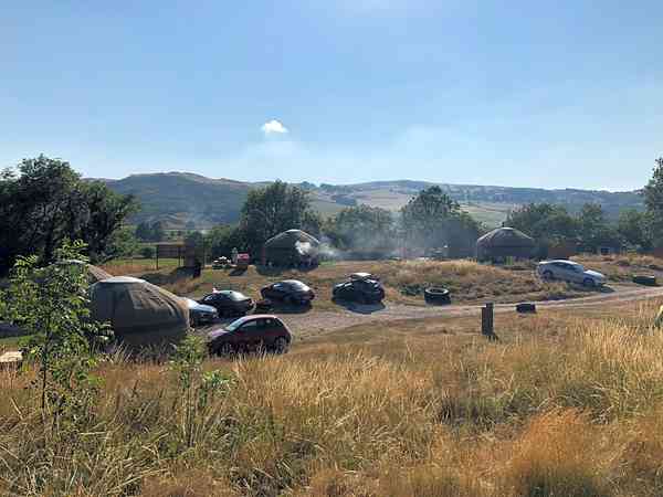 Non-electric grass tent pitch