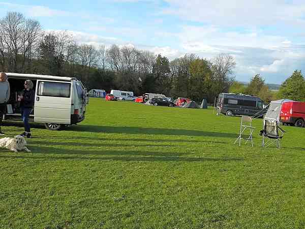 Non-electric grass touring pitch