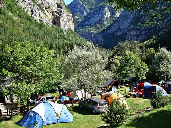 Electric optional grass tent pitch