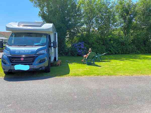 Non-electric grass motorhome pitch (large)
