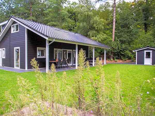 Vakantie villa 4 slaapkamers 4 bedroom cottage / chalet / bungalow