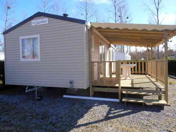 Mobil-home 2 chambres (air conditionné, Antenne télévision)