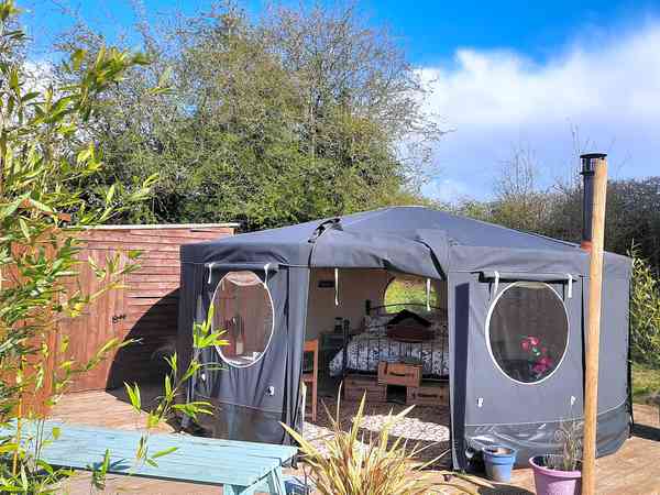 Ryeland yurt
