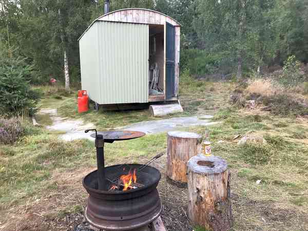 Shepherd's hut