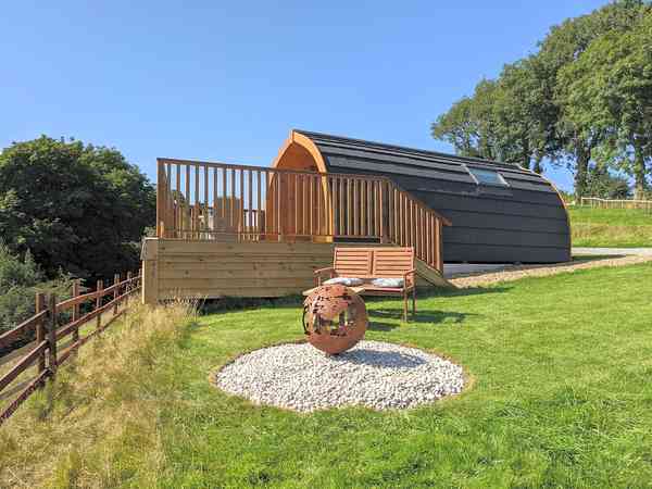 Grassholme camping pod