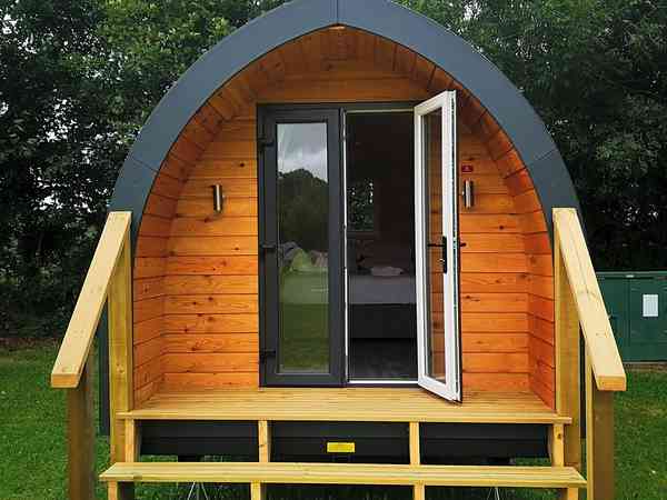 Camping pod