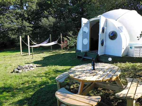 Iglula camping pod