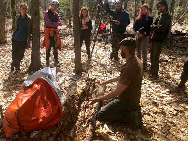 Non-electric forest floor tent pitch