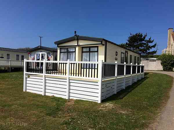 3 bedroom static caravan (pet friendly, plus, superior)