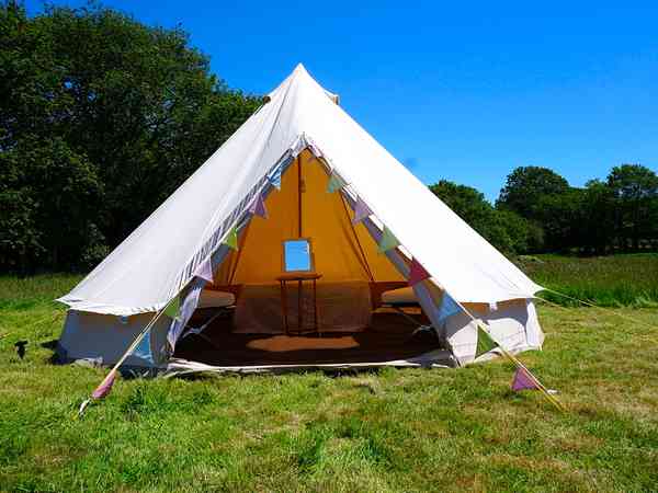 Purbeck bell tent (deluxe, four person)