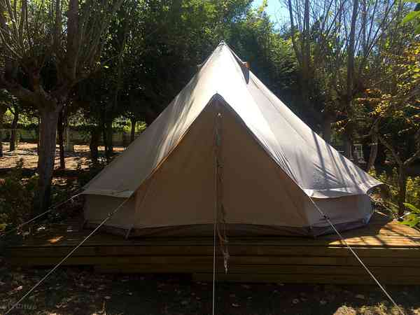 Bell tent
