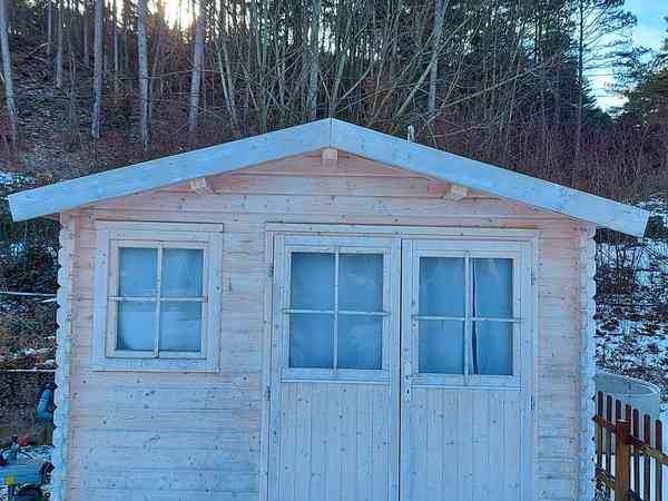 Static caravan