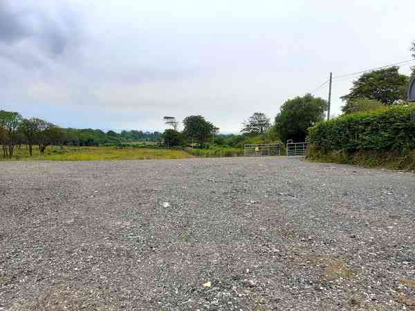 Non-electric hardstanding motorhome pitch