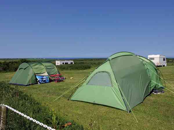 Non-electric grass pitch