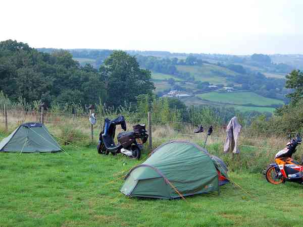 Non-electric grass pitch
